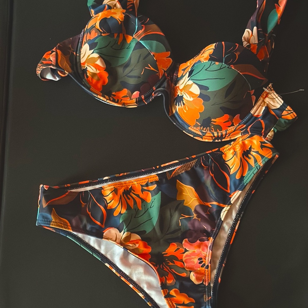 Tempt Me 2piece swim bikini Black and Pink Floral Bikini